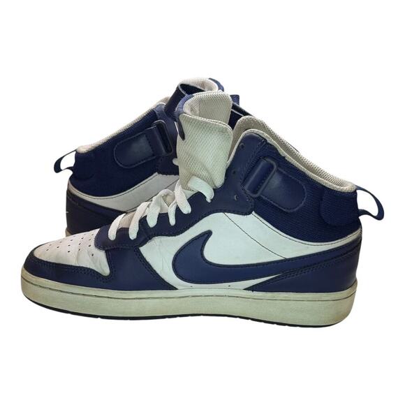 Nike Borough Mid Youth Basketball Sneakers - Size 7Y - White/Navy - Picture 7 of 8
